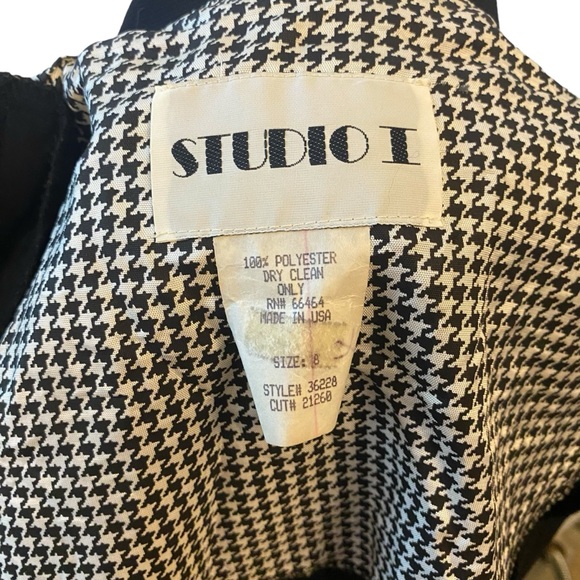 Long blazer/dress in black with white trim - Picture 4 of 4